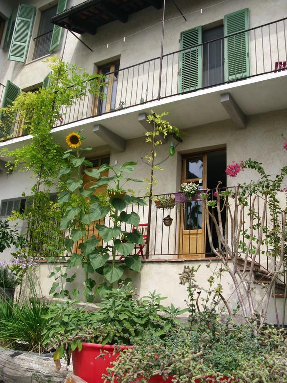 B&B Acaso Serralunga d'Alba Exterior foto
